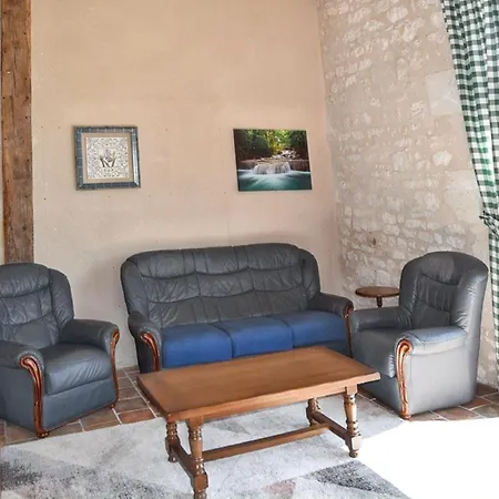 Casa vacanze Maison Charmante à Avec Piscine Et Jacuzzi *