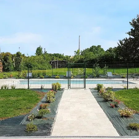 Maison Charmante A Avec Piscine Et Jacuzzi Monestier (Dordogne)